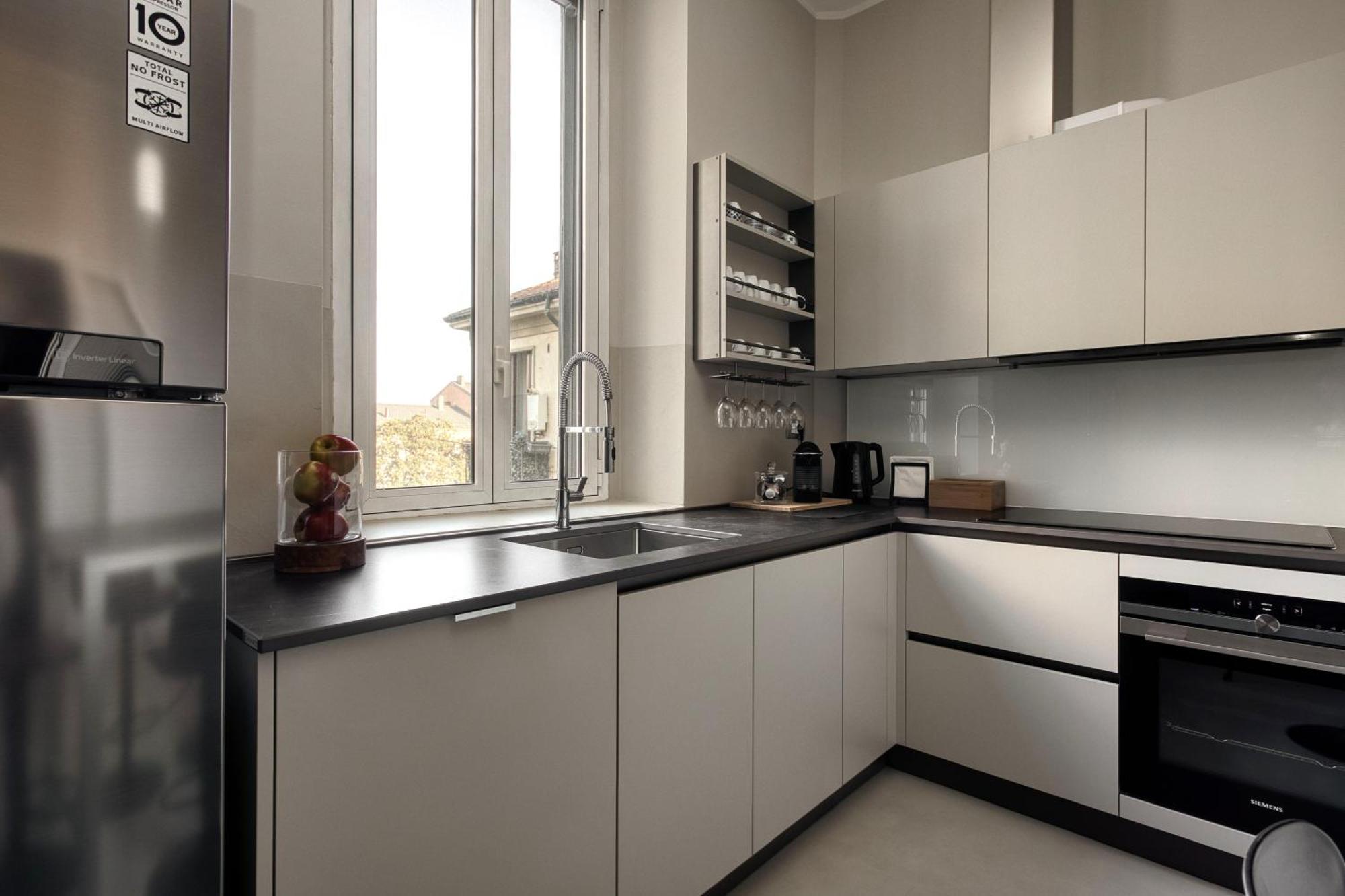 Apartament Navigli, 90 Square Meters, Free Parking Ripa Ticinese Mediolan Zewnętrze zdjęcie