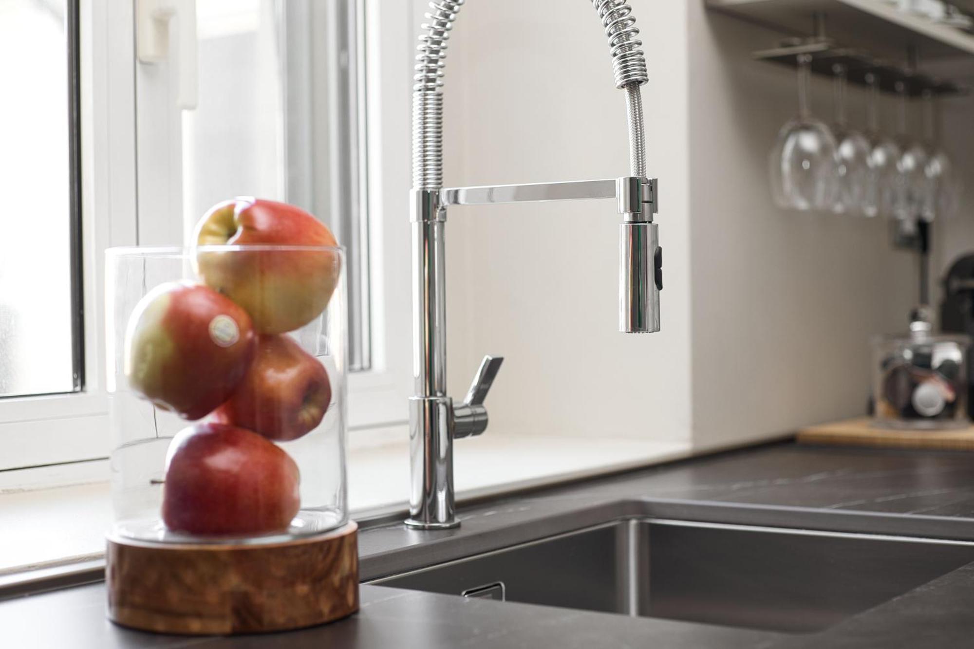 Apartament Navigli, 90 Square Meters, Free Parking Ripa Ticinese Mediolan Zewnętrze zdjęcie