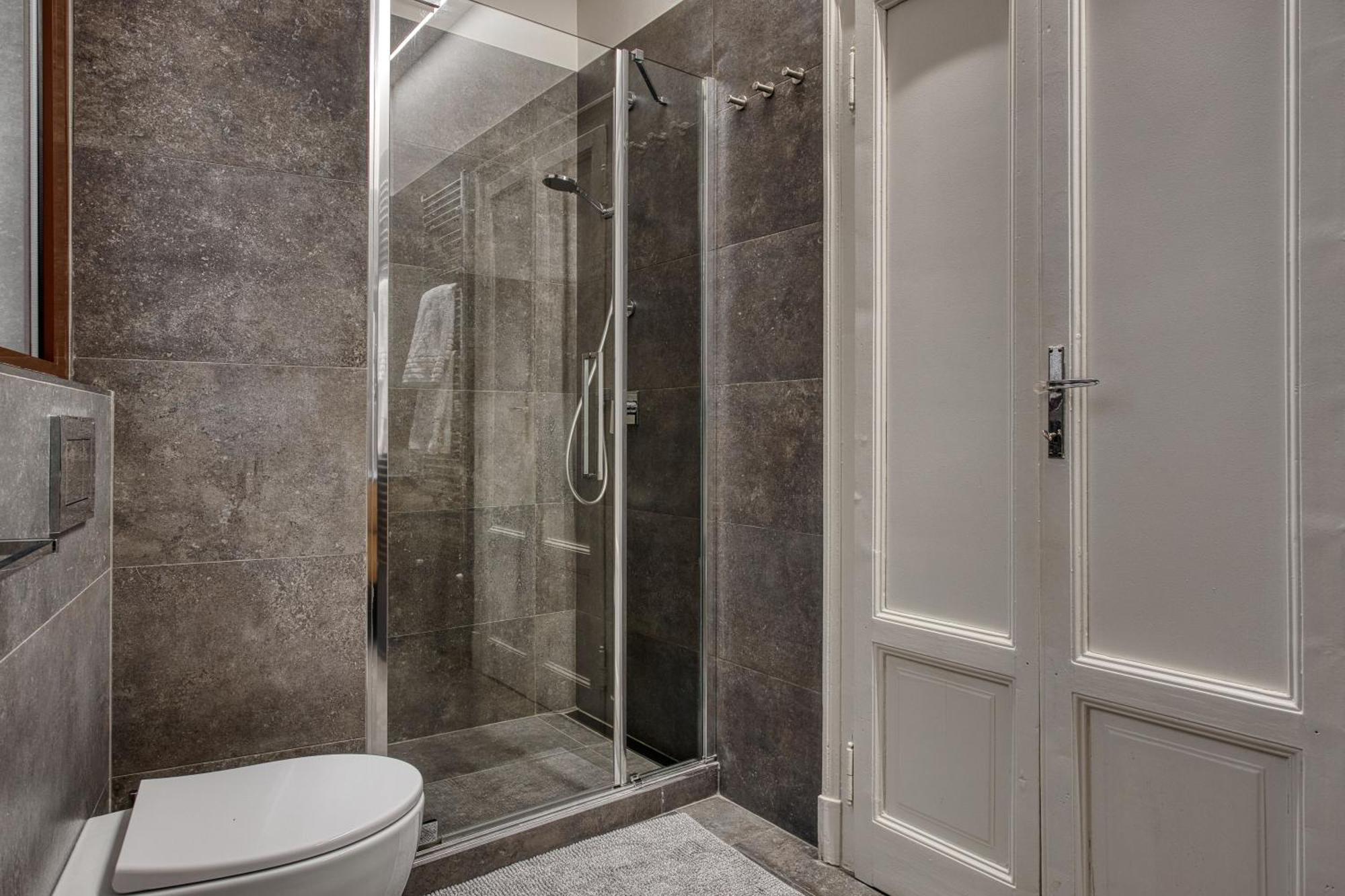 Apartament Navigli, 90 Square Meters, Free Parking Ripa Ticinese Mediolan Zewnętrze zdjęcie