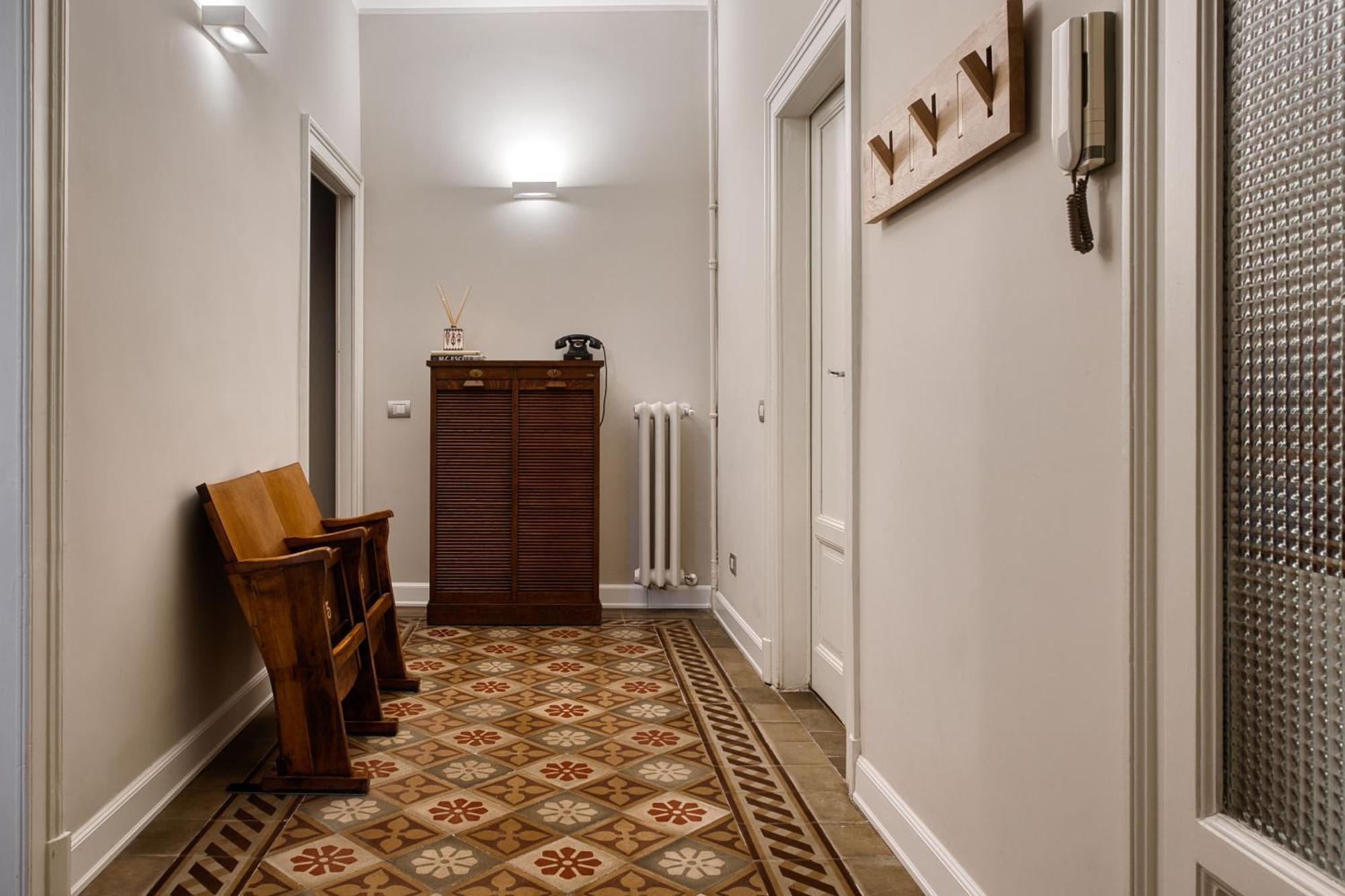 Apartament Navigli, 90 Square Meters, Free Parking Ripa Ticinese Mediolan Zewnętrze zdjęcie